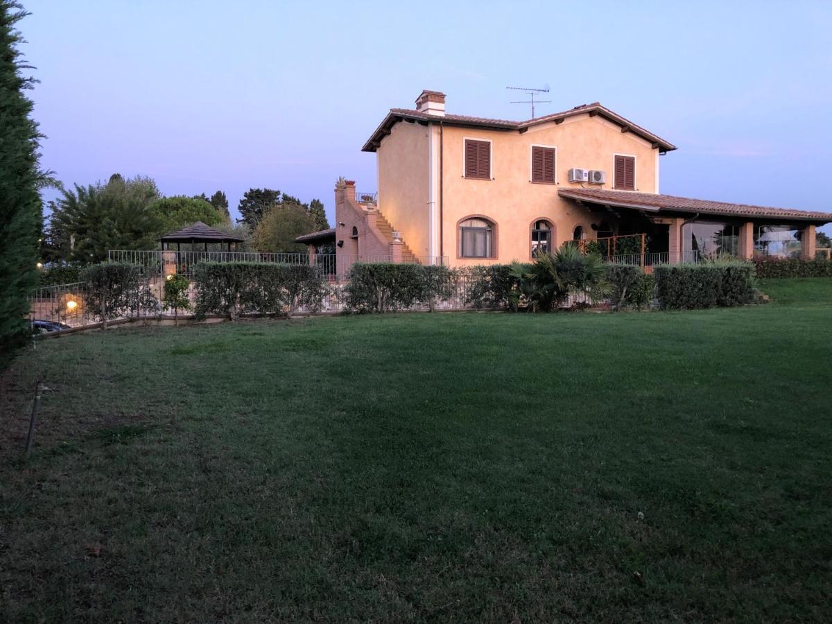 Casa In Campagna A Due Passi Dal Mare Pisa Exterior photo